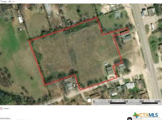 104 W Curry St, Florence, TX 76527