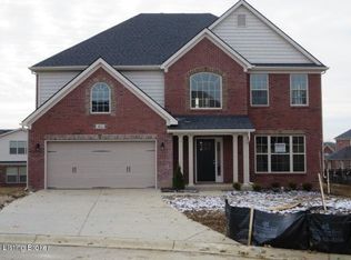 402 Stanway Glen Pl, Louisville, KY 40245