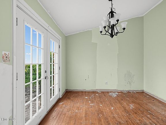 4th image of 1408 Ranch Drive
