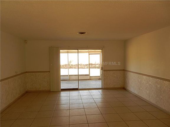 4th image of 4825 Key Madeira Dr