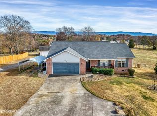 3114 Clover Hill Ridge Rd, Maryville, TN 37801