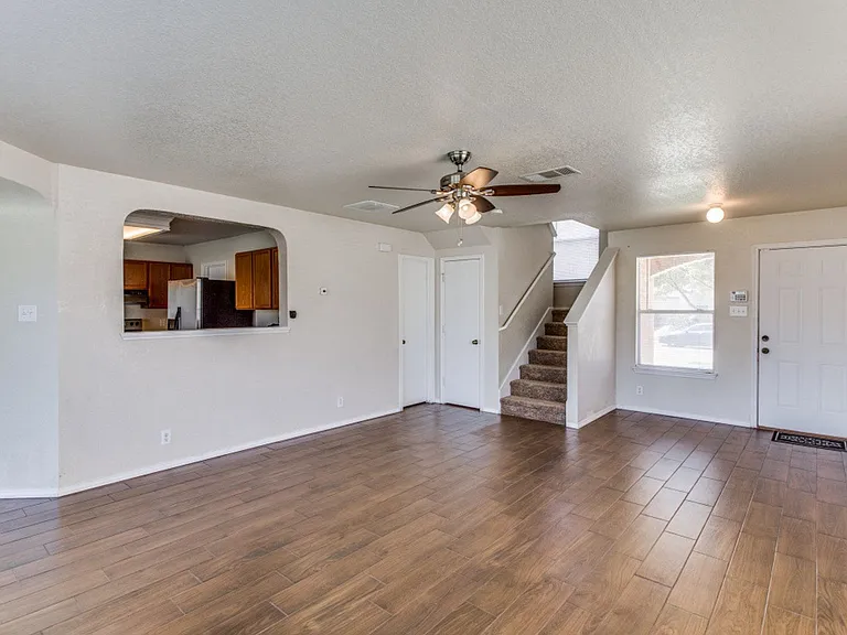 6051 Kensinger Pass — Photo 3