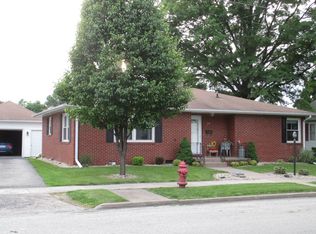 236 S East St, Monmouth, IL 61462