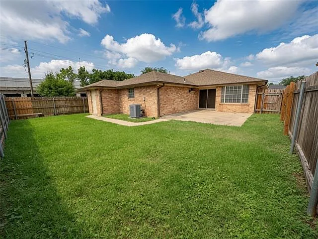 517 Rosa Ave — Photo 23
