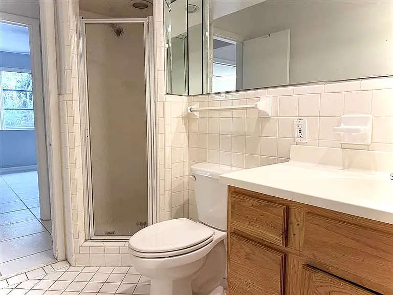 2175 NE 56th St #2175 — Photo 5