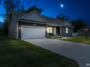 30302 Holben Woods Ln, Elkhart, IN 46514