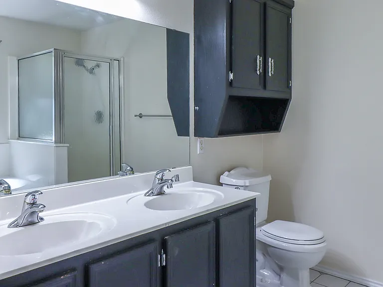 404 Jennifer Cir — Photo 21