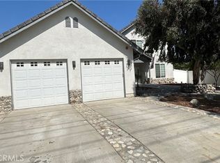 1490 N Towne Ave, Claremont, CA 91711