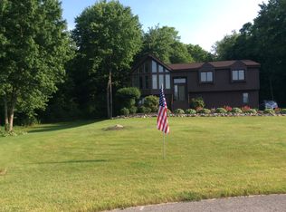 680 Maplewood Dr SE, Brookfield, OH