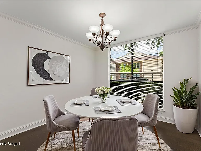 1881 Bering Dr #87 — Photo 2