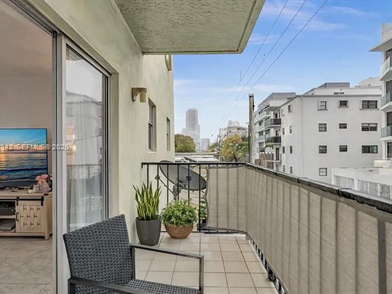 1236 Alton Rd #CU-304 — Photo 7
