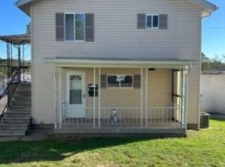 1911 Locust Ave UNIT A, Fairmont, WV 26554