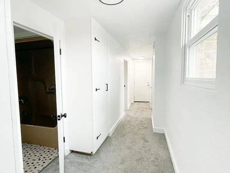418 Parkwood Rd — Photo 11