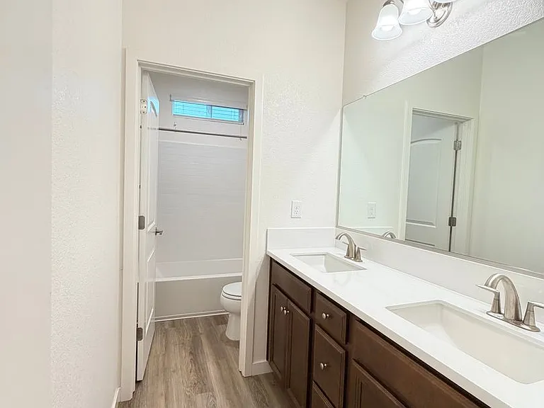 1858 Morro Ct — Photo 12