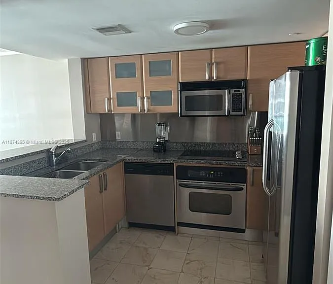 2101 Brickell Ave #508 — Photo 2