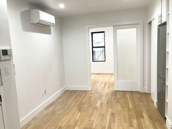 3rd image of 211 Madison St #13C