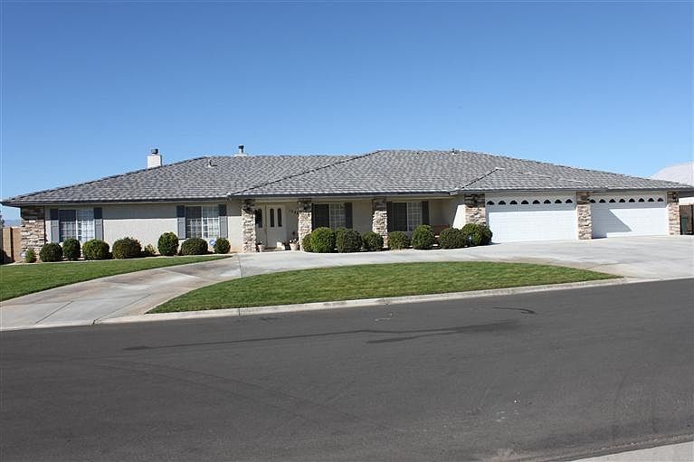 New Price for a Home with everything!