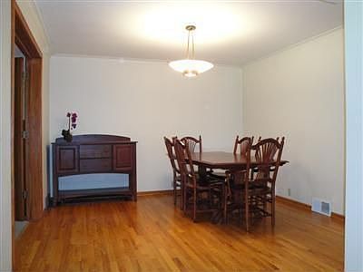 4th image of 520 W Glen Dr