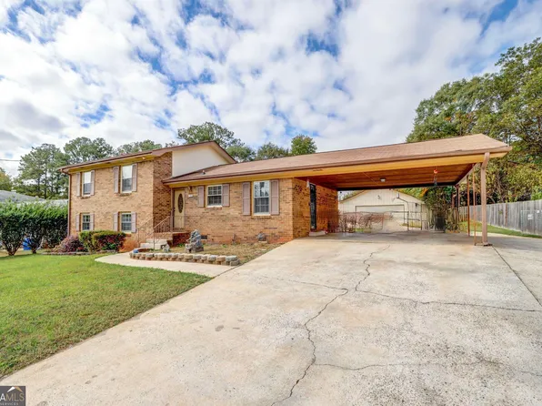 6345 Monica Dr, Morrow, GA 30260