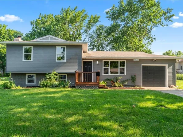 2902 Shearer Rd, Kansas City, KS 66106
