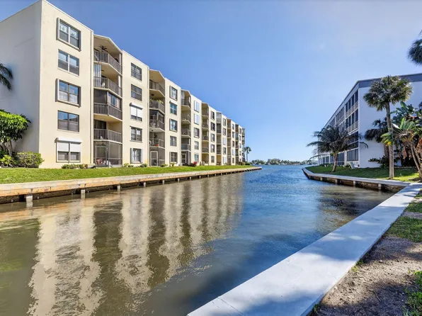 200 Waterway Drive S #104, Lantana, FL 33462