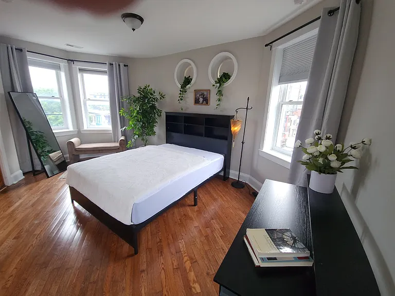 547 Florida Ave NW #9 — Photo 23