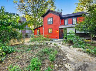 906 Hathaway Dr, Madison, WI 53711