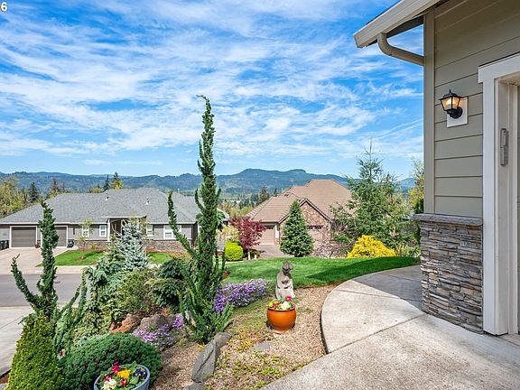 3rd image of 6189 Forest Ridge Dr