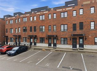 70 Plains Rd W Unit 12, Burlington, ON L7T 0B6