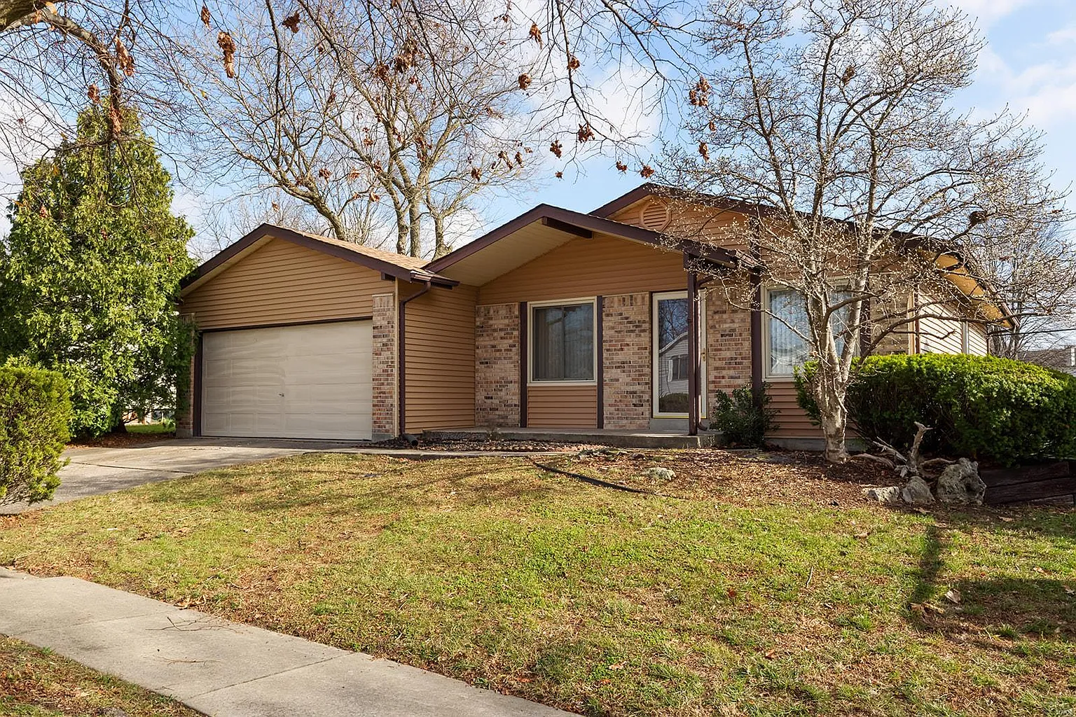 15616 92nd Ave photo 1