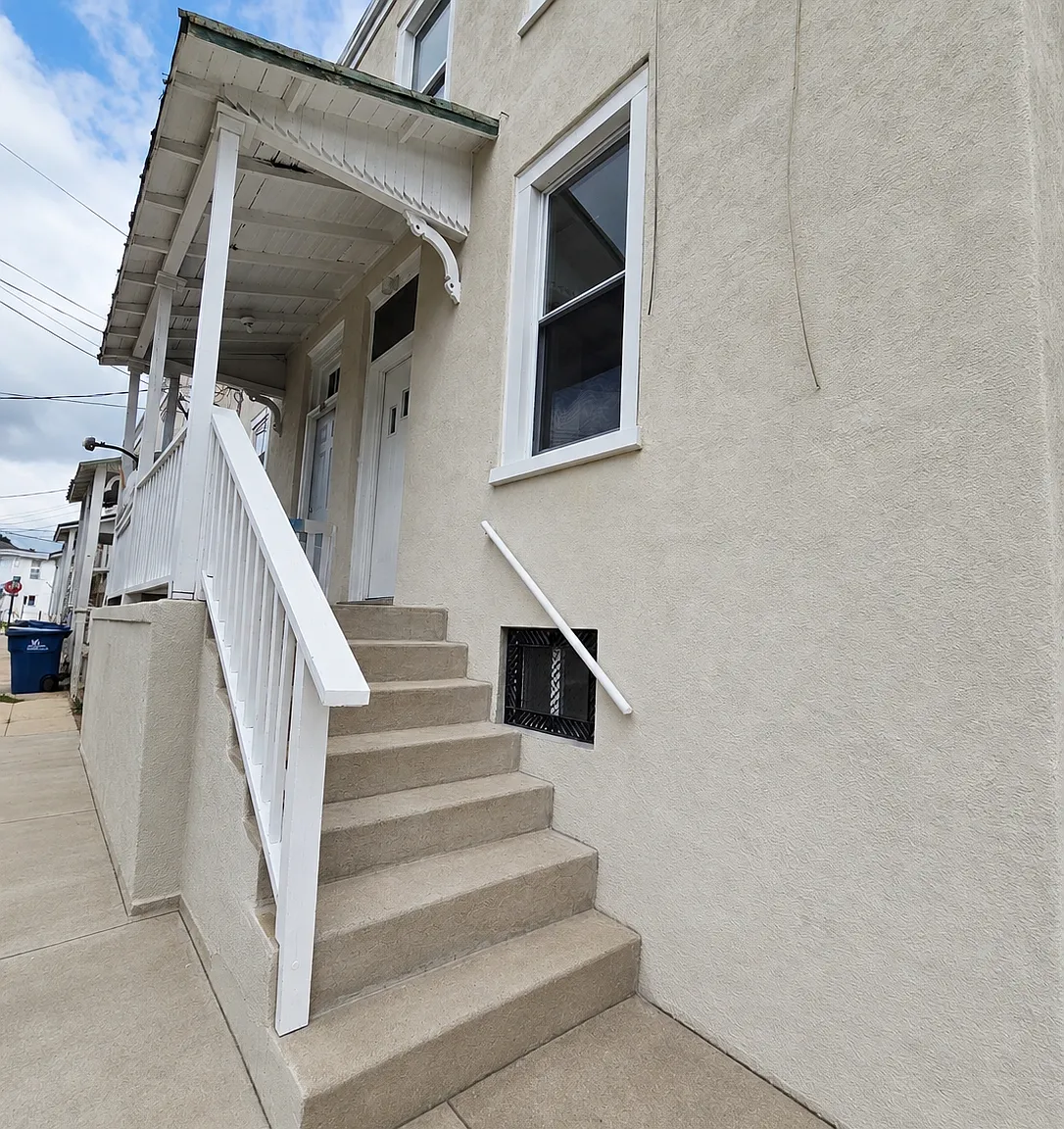 419 Chase Street - 2 — Photo 2