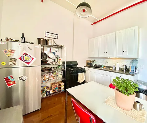 Rented by Carnegie Management Inc | media 4