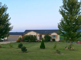 1948 Old Lancaster Rd, Platteville, WI 53818