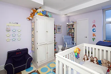 Sold by aptsandlofts.com