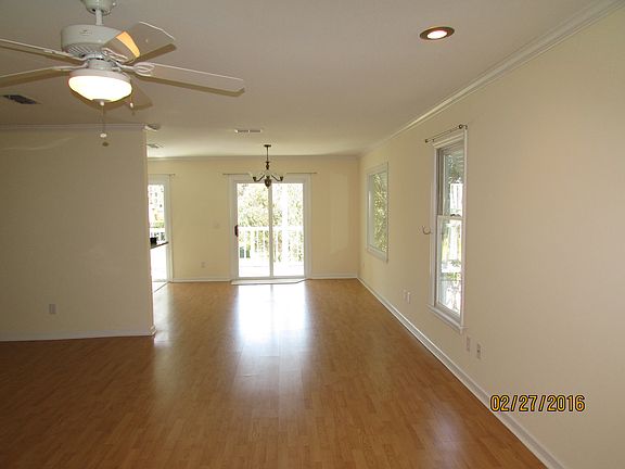 living room and Dining area