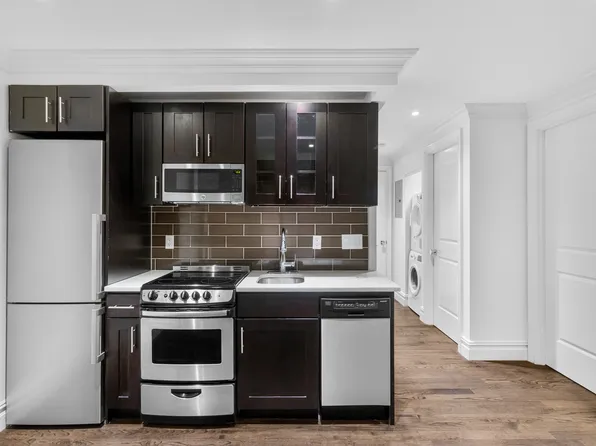 244 Tenth Avenue image 1 of 12