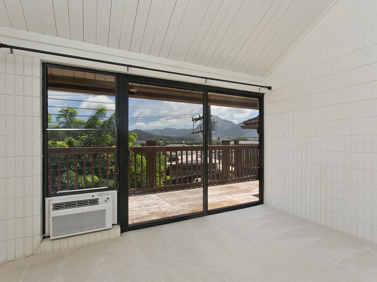 2 bed, 870 sqft, $3,700 — Photo 3