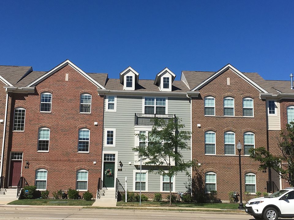 1st image of 23 Margaret Dr