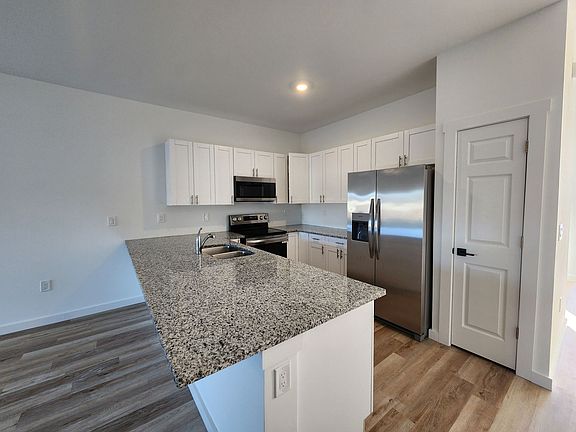3rd image of 129-131 Hightower Ave S #2757817D4