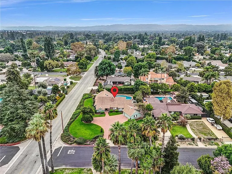 17300 Sunburst St — Photo 25