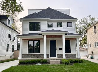 1439 Bennaville Ave, Birmingham, MI