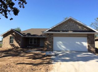 1411 S Calumet Ave, Republic, MO 65738