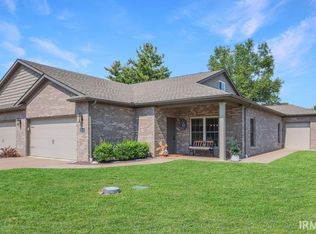 8218 Nolia Ln, Newburgh, IN