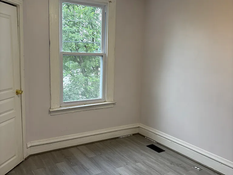 3424 Elmley Ave — Photo 6