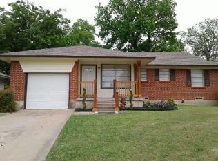 1131 Waweenoc Ave, Dallas, TX 75216