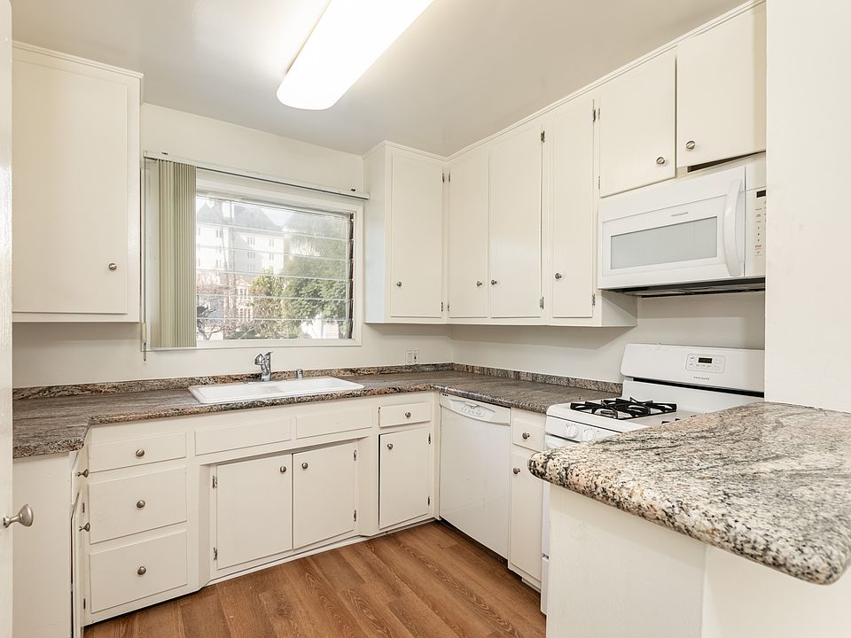 1st image of 1412 N Laurel Ave #7