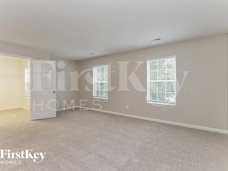3740 Cottesmore Dr — Photo 12