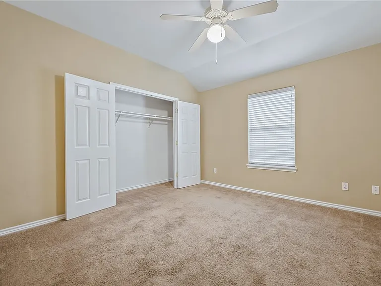 6633 Rhine Dr #B — Photo 21