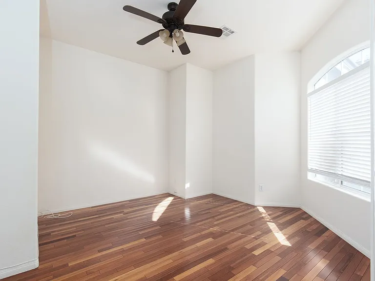 11749 Stonewall Springs Ave — Photo 9