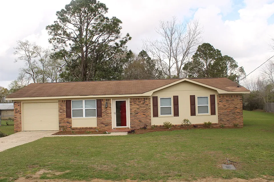 102 Greenridge Rd